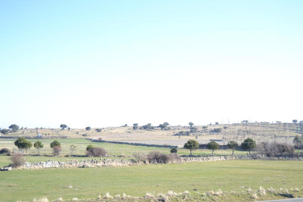 Casa Rural El Dolmen Bernuy-Salinero Buitenkant foto